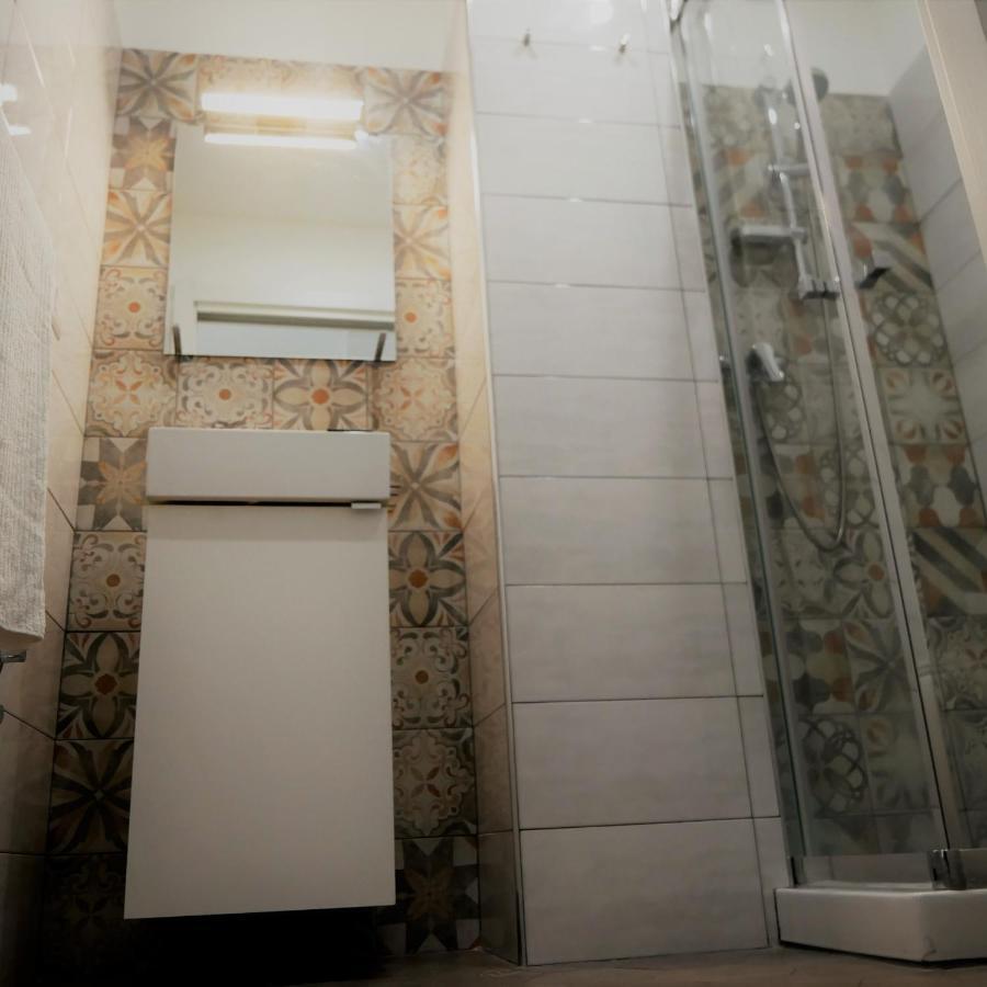 My Friend Umberto Hotel Барселона-Поцо ди Гото Екстериор снимка